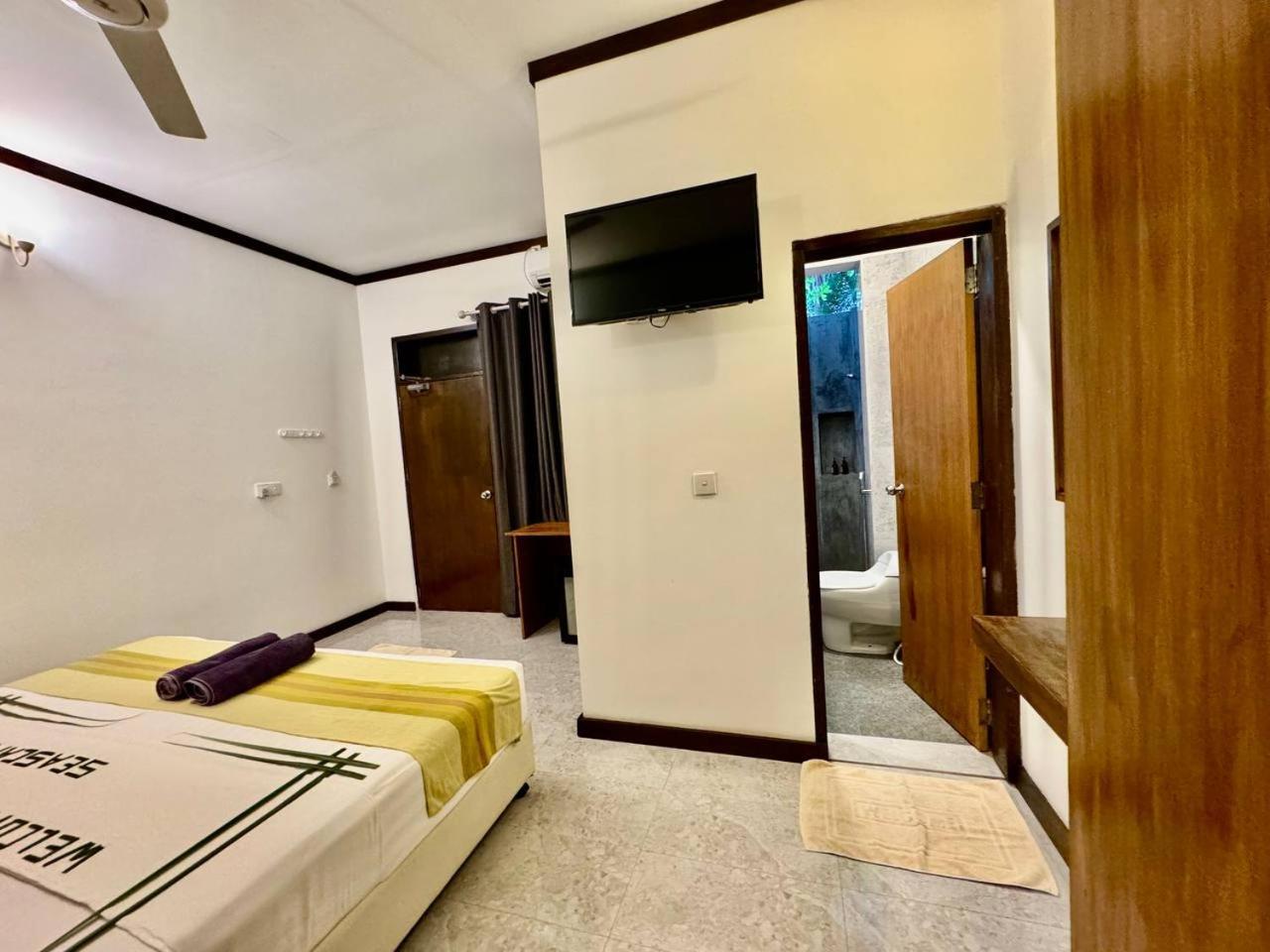 Seascape Retreats Dhigurah Hotell Dhigurah  Exteriör bild