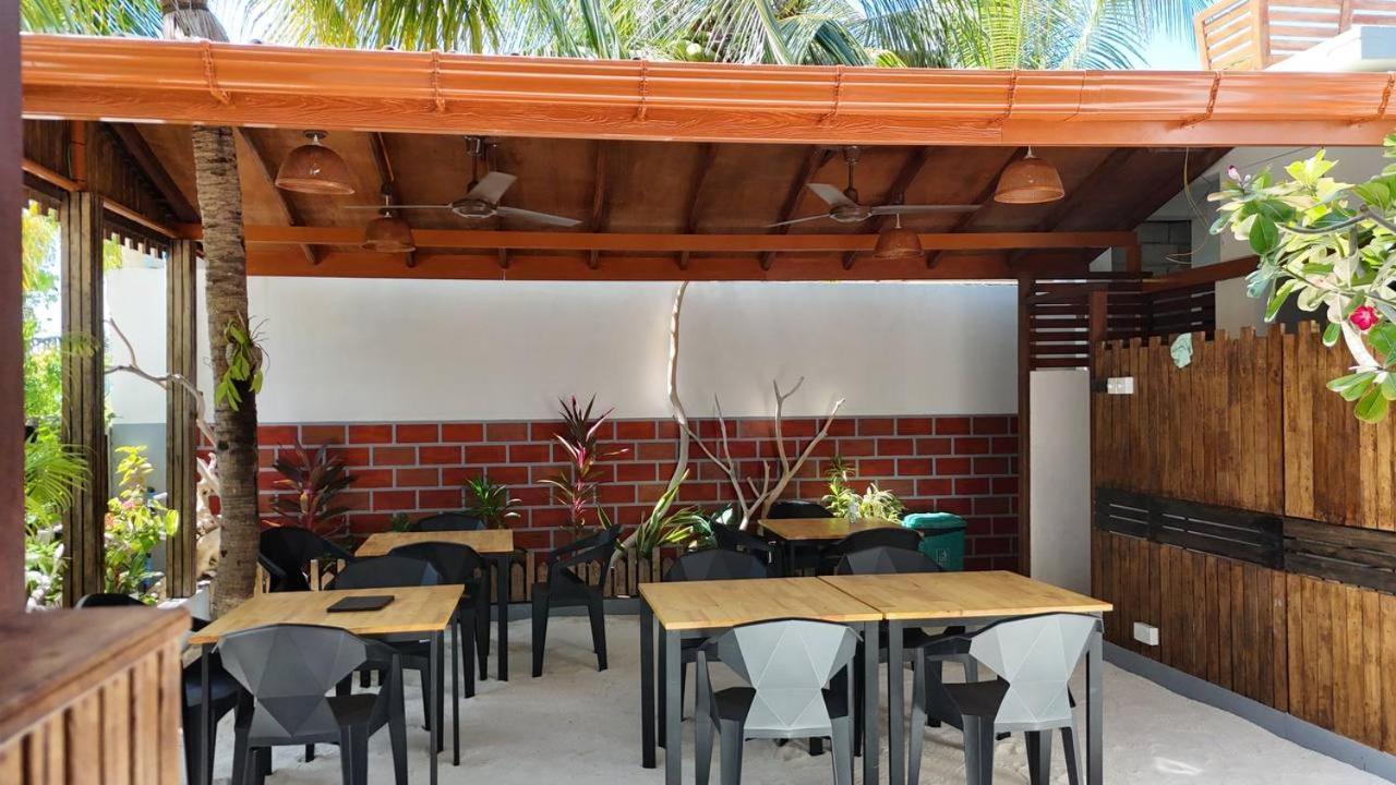 Seascape Retreats Dhigurah Hotell Dhigurah  Exteriör bild