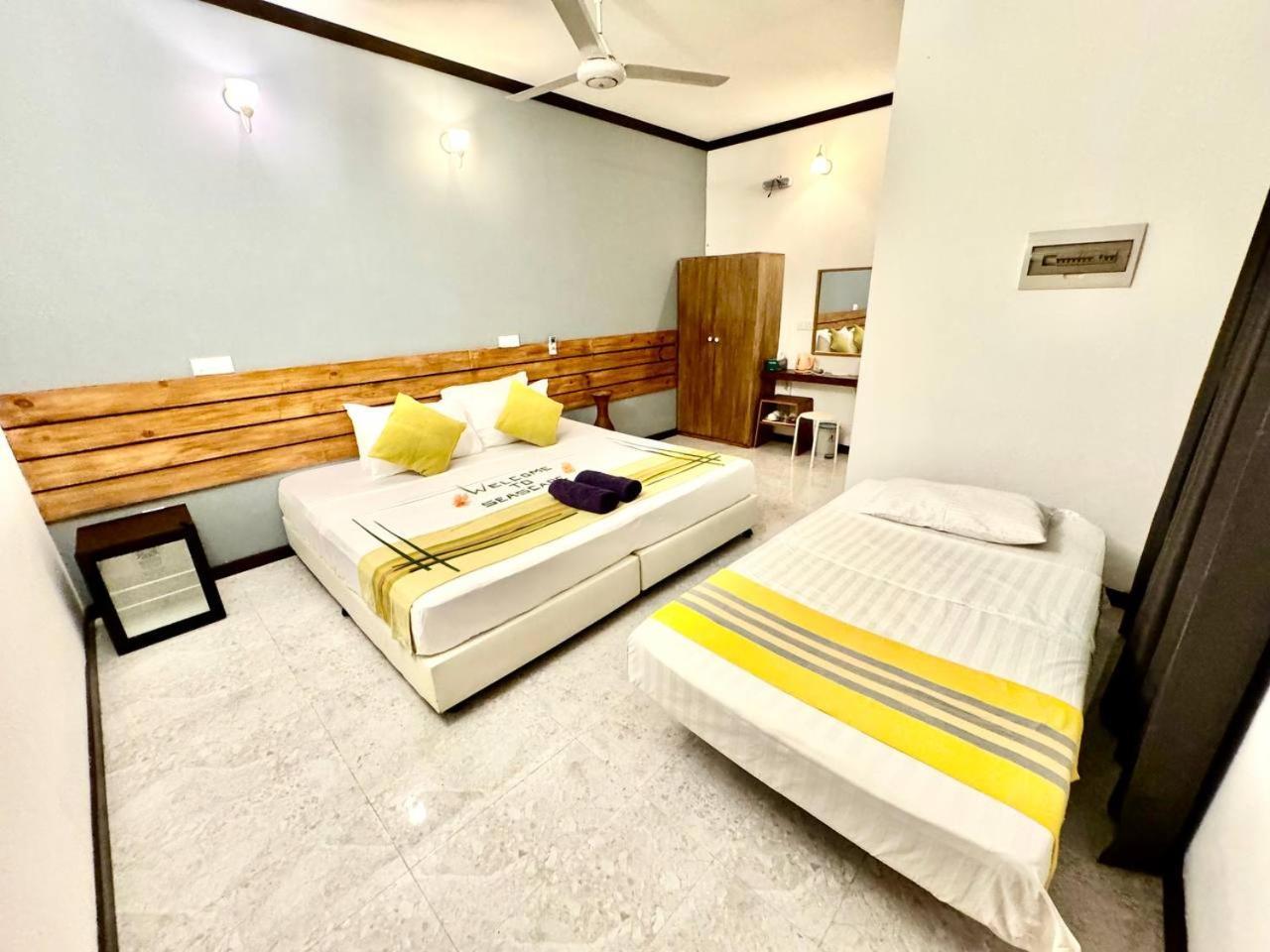Seascape Retreats Dhigurah Hotell Dhigurah  Exteriör bild